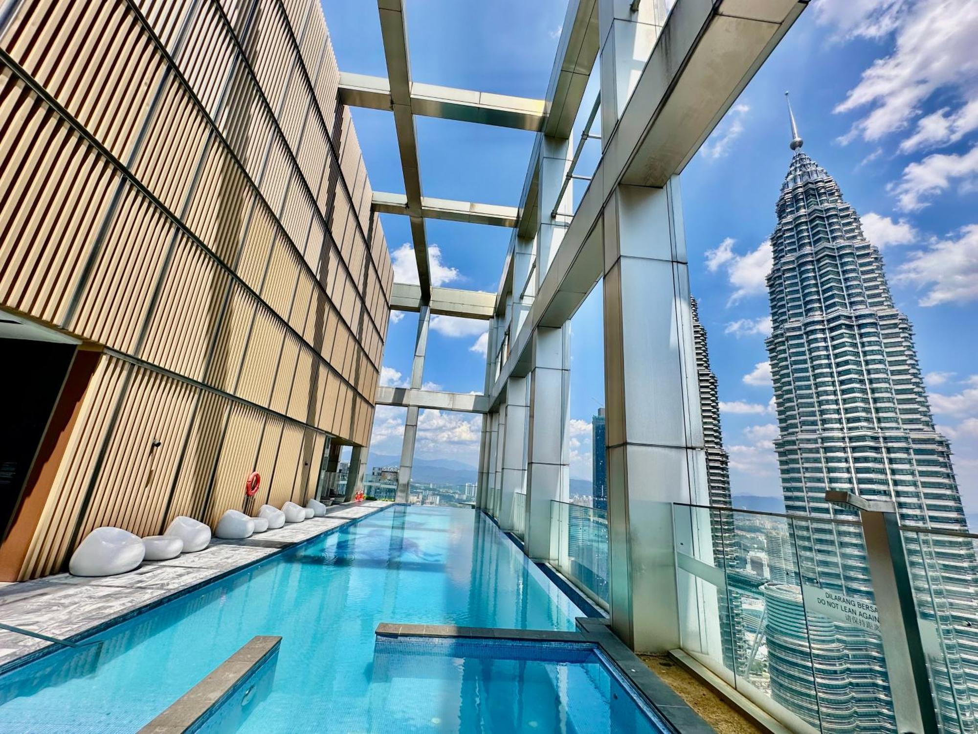 Victoria Home Tropicana The Residence Klcc Bukit Bintang Куала Лумпур Екстериор снимка